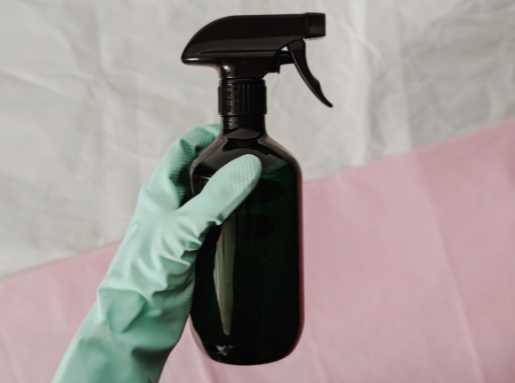 Differenza tra sanificare e disinfettare